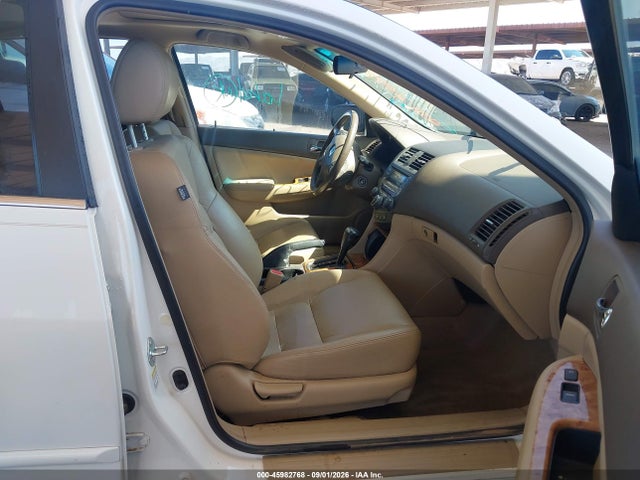 2003 Honda Accord 2.4 Ex მანქანა იყიდება აუქციონზე, vin: JHMCM56623C032024, აუქციონის ნომერი: 45982768