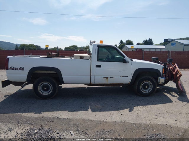 Продаж на аукціоні авто 2000 Chevrolet K2500, vin: 1GCGK24R4YR209388, номер лоту: 45982809