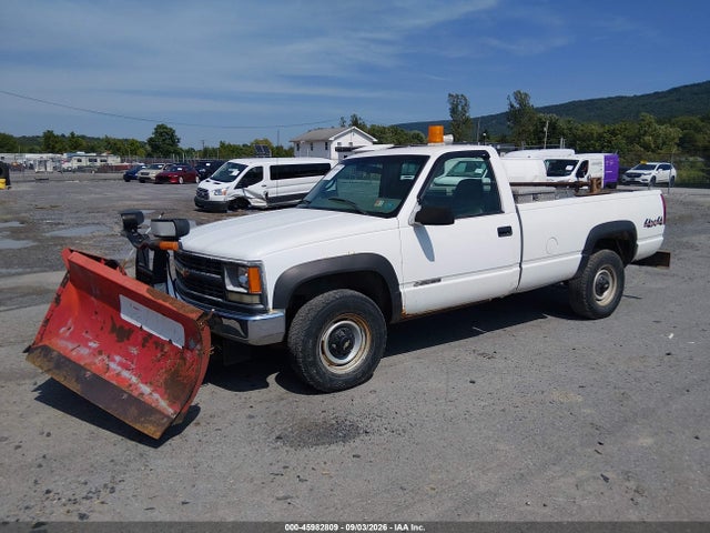 Продаж на аукціоні авто 2000 Chevrolet K2500, vin: 1GCGK24R4YR209388, номер лоту: 45982809