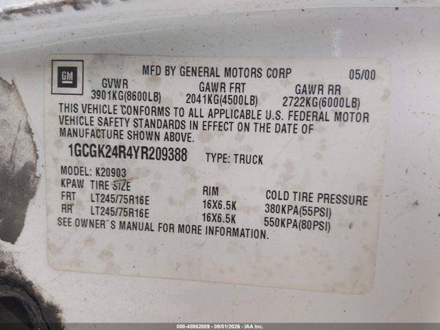 Продаж на аукціоні авто 2000 Chevrolet K2500, vin: 1GCGK24R4YR209388, номер лоту: 45982809
