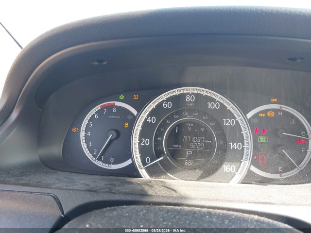 45982865 :رقم المزاد ، 1HGCR2F85FA097597 vin ، 2015 Honda Accord Ex-l مزاد بيع