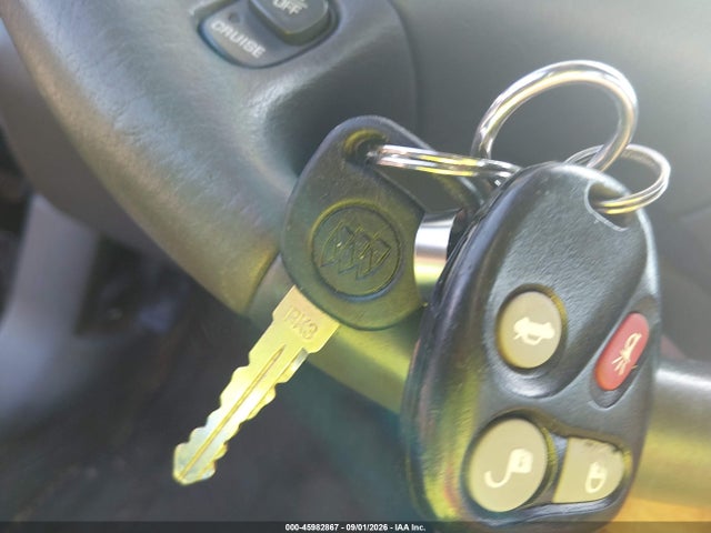 45982867 :رقم المزاد ، 1G4HR54K12U213984 vin ، 2002 Buick Lesabre Limited مزاد بيع