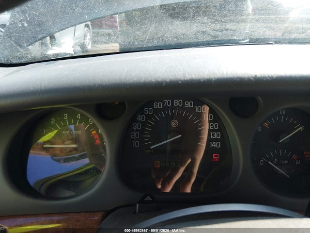 45982867 :رقم المزاد ، 1G4HR54K12U213984 vin ، 2002 Buick Lesabre Limited مزاد بيع