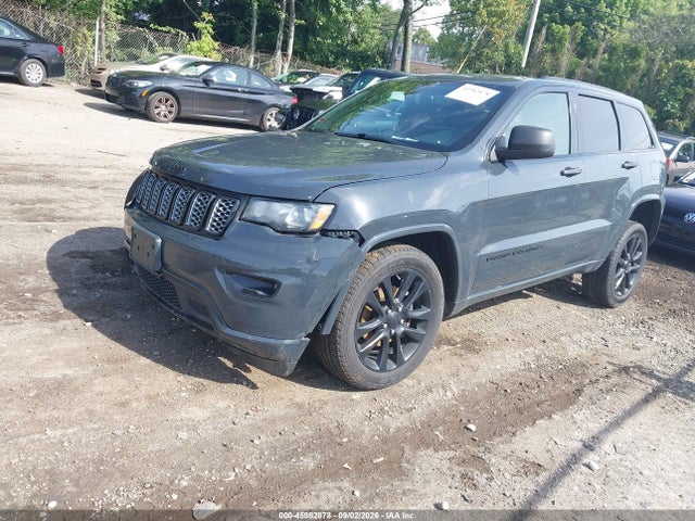 2017 Jeep Grand Cherokee Altitude 4x4 მანქანა იყიდება აუქციონზე, vin: 1C4RJFAG3HC895609, აუქციონის ნომერი: 45982878