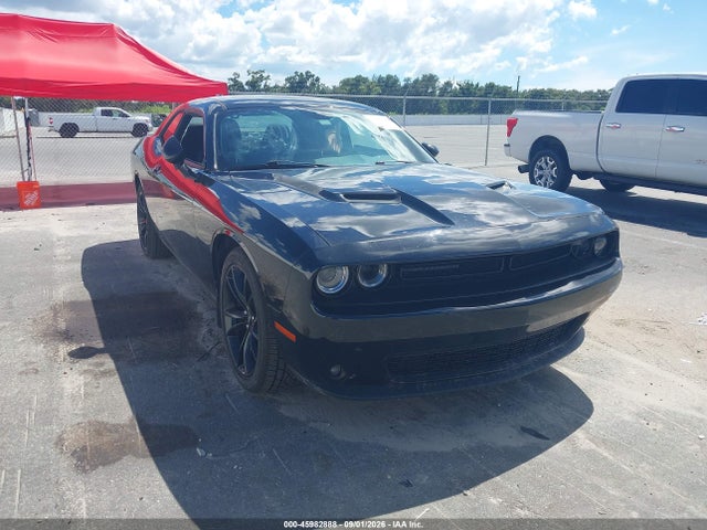 Aukcja sprzedaży 2018 Dodge Challenger Sxt, vin: 2C3CDZAGXJH318260, numer aukcji: 45982888
