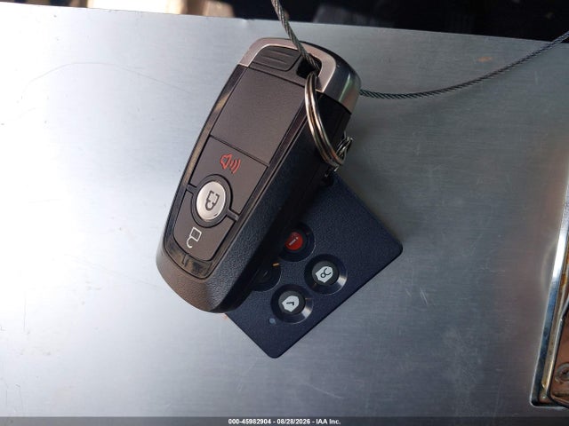 Продажа на аукционе авто 2020 Ford Escape Se, vin: 1FMCU9G61LUA98724, номер лота: 45982904