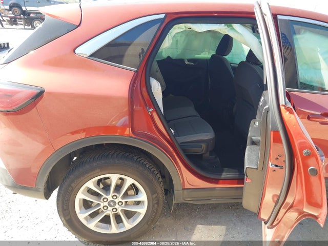 Продажа на аукционе авто 2020 Ford Escape Se, vin: 1FMCU9G61LUA98724, номер лота: 45982904