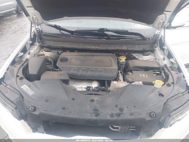 45982919 :رقم المزاد ، 1C4PJLCB9KD332198 vin ، 2019 Jeep Cherokee Latitude Fwd مزاد بيع