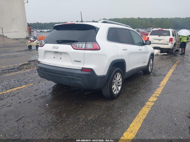 45982919 :رقم المزاد ، 1C4PJLCB9KD332198 vin ، 2019 Jeep Cherokee Latitude Fwd مزاد بيع