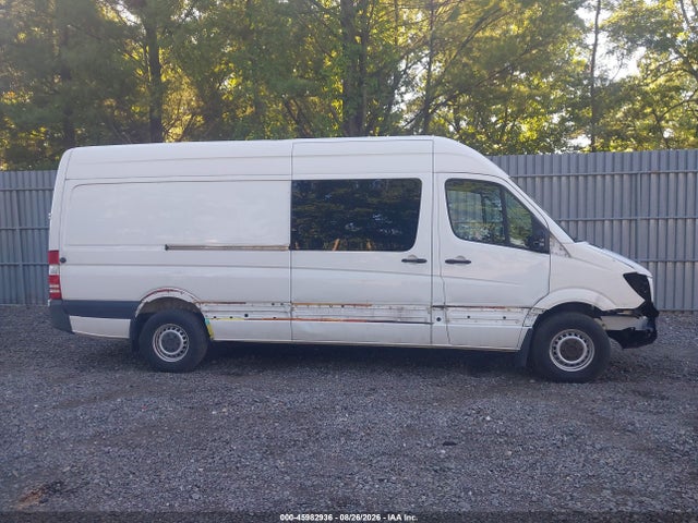 Продаж на аукціоні авто 2017 Mercedes-benz Sprinter 2500 High Roof V6, vin: WD4PE8CD8HP550312, номер лоту: 45982936