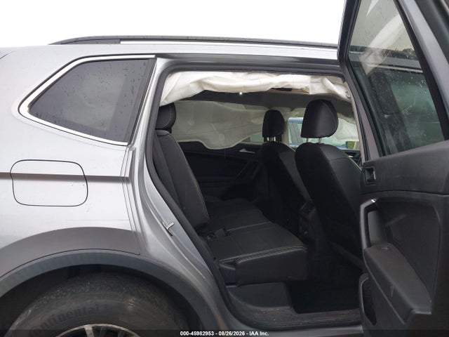 45982953 :رقم المزاد ، 3VV3B7AX8MM049866 vin ، 2021 Volkswagen Tiguan 2.0t Se/2.0t Se R-line Black/2.0t Sel مزاد بيع