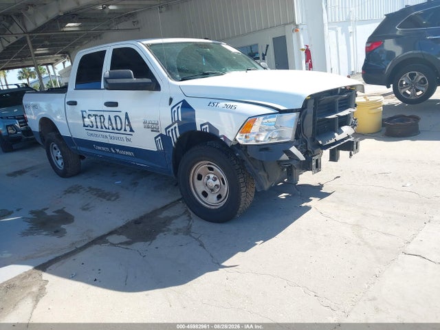 45982961 :رقم المزاد ، 3C6RR7KG7PG571997 vin ، 2023 Ram 1500 Classic Tradesman  4x4 5'7 Box مزاد بيع
