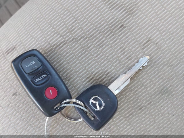 2007 Mazda Mazda3 I მანქანა იყიდება აუქციონზე, vin: JM1BK32F471619517, აუქციონის ნომერი: 45982991