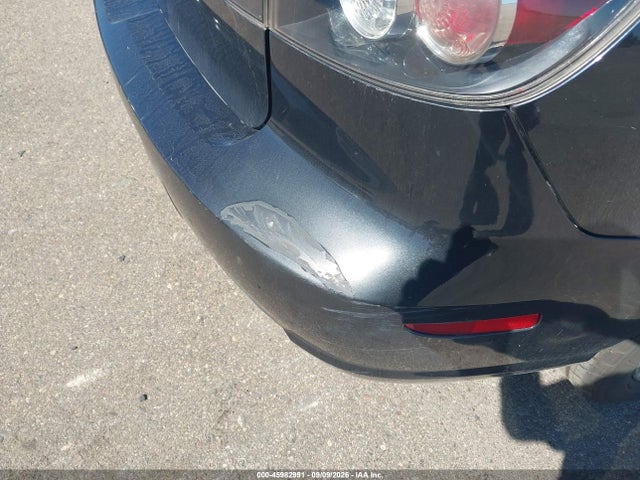 2007 Mazda Mazda3 I მანქანა იყიდება აუქციონზე, vin: JM1BK32F471619517, აუქციონის ნომერი: 45982991