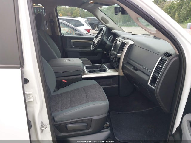 2017 Ram 1500 Big Horn  4x4 5'7 Box მანქანა იყიდება აუქციონზე, vin: 1C6RR7LT6HS691814, აუქციონის ნომერი: 45983033