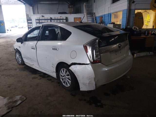 Продажа на аукционе авто 2013 Toyota Prius Plug-in, vin: JTDKN3DP6D3030983, номер лота: 45983056