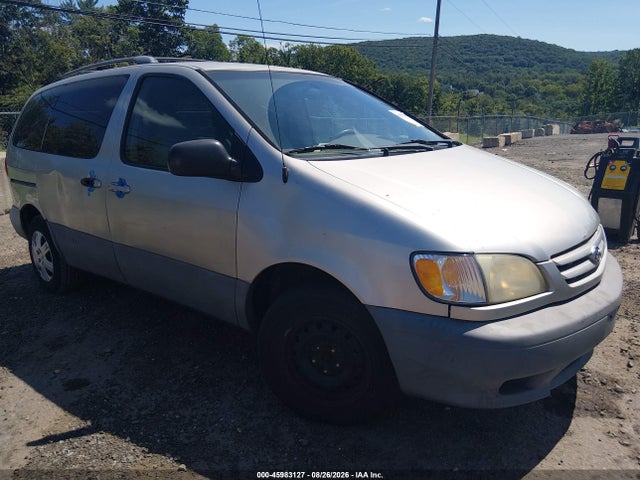 Auction sale of the 2001 Toyota Sienna Le, vin: 4T3ZF13C11U382005, lot number: 45983127