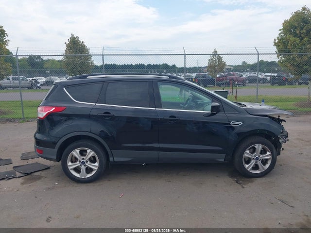 Продажа на аукционе авто 2016 Ford Escape Se, vin: 1FMCU9GX6GUB50153, номер лота: 45983139