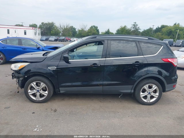 Продажа на аукционе авто 2016 Ford Escape Se, vin: 1FMCU9GX6GUB50153, номер лота: 45983139