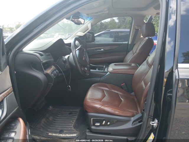 Aukcja sprzedaży 2015 Cadillac Escalade Luxury, vin: 1GYS4MKJ1FR628660, numer aukcji: 45983142