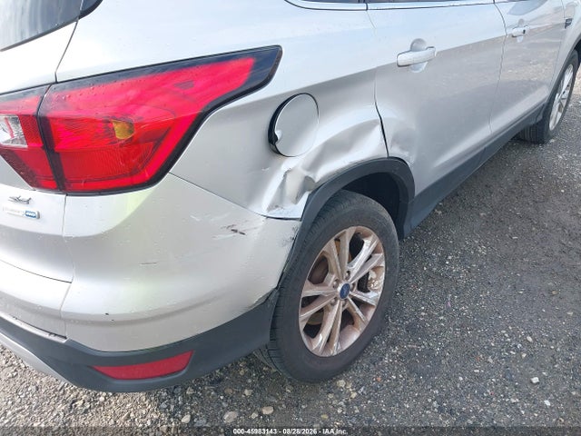 Ford ESCAPE SE 2019 1FMCU9GD4KUA10231 Image 18