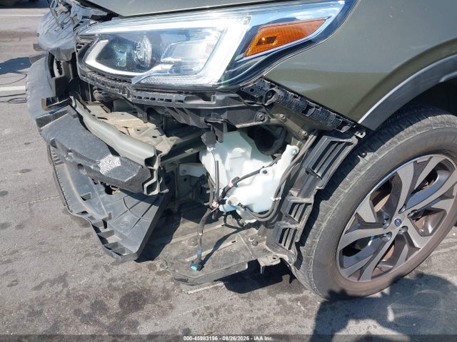 2020 Subaru Outback Touring მანქანა იყიდება აუქციონზე, vin: 4S4BTAPC0L3220890, აუქციონის ნომერი: 45983196