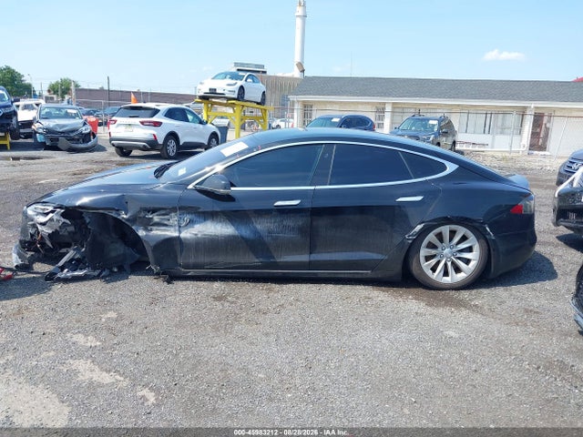 5YJSA1E2XJF293821 Tesla MODEL S