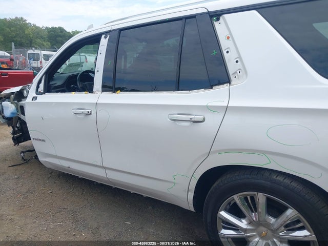 Продаж на аукціоні авто 2022 Chevrolet Tahoe 4wd High Country, vin: 1GNSKTKLXNR296957, номер лоту: 45983225