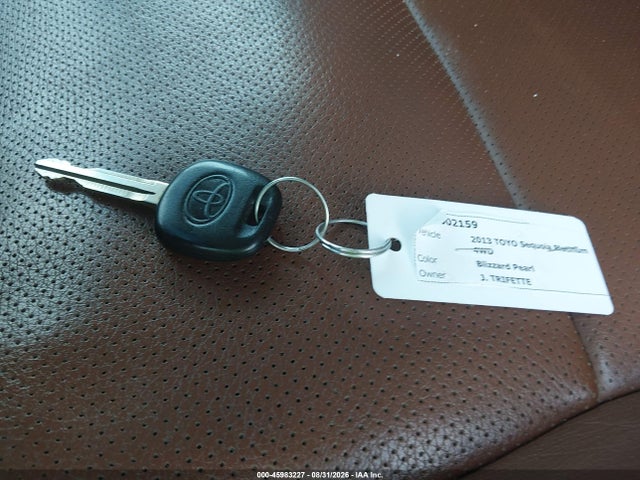 45983227 :رقم المزاد ، 5TDDW5G15DS079289 vin ، 2013 Toyota Sequoia Platinum 5.7l V8 مزاد بيع