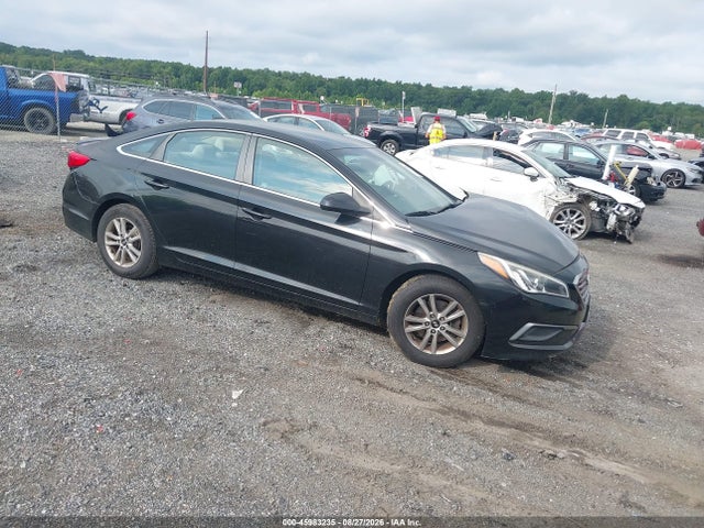 Продажа на аукционе авто 2016 Hyundai Sonata Se, vin: 5NPE24AF9GH355580, номер лота: 45983235