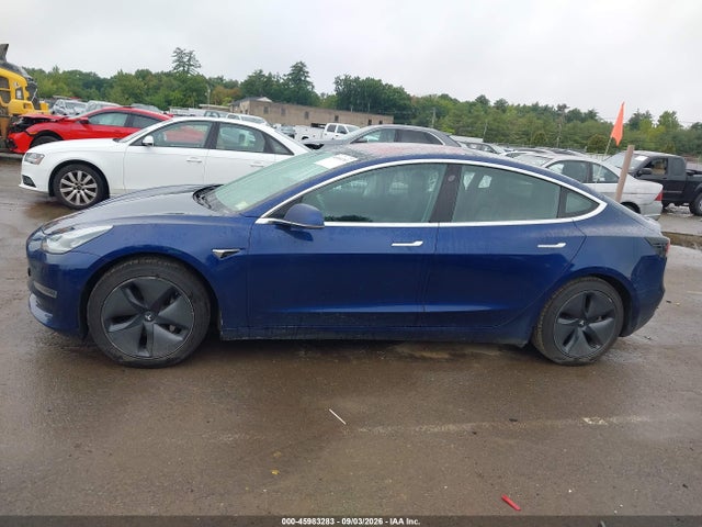 Tesla Model 3 Long Range/performance 2018 5YJ3E1EB0JF115294 Image 13