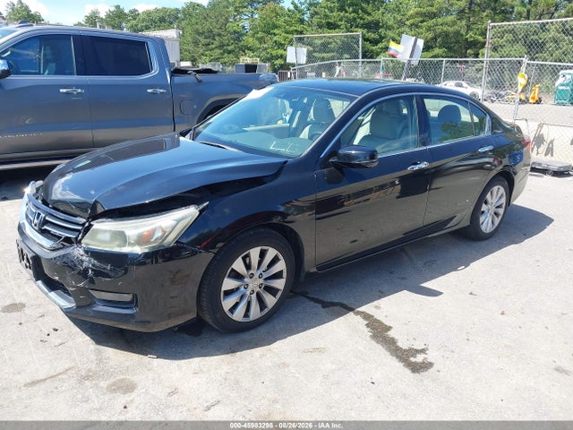 Продажа на аукционе авто 2015 Honda Accord Ex-l V-6, vin: 1HGCR3F84FA000556, номер лота: 45983298