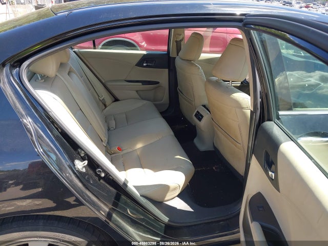 Продажа на аукционе авто 2015 Honda Accord Ex-l V-6, vin: 1HGCR3F84FA000556, номер лота: 45983298