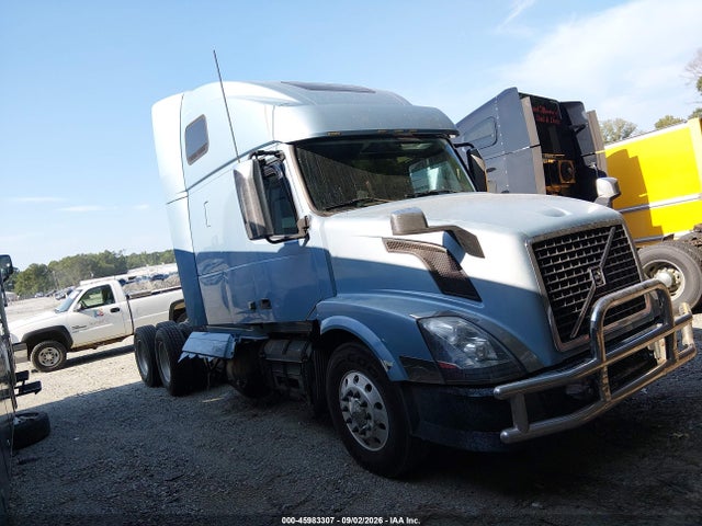 45983307 :رقم المزاد ، 4V4NC9TH1CN544487 vin ، 2012 Volvo Vn مزاد بيع