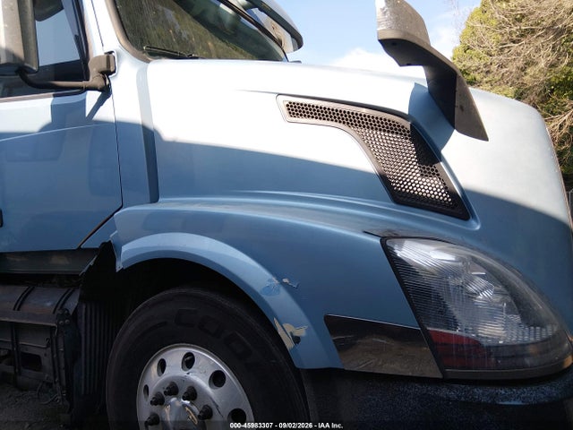 45983307 :رقم المزاد ، 4V4NC9TH1CN544487 vin ، 2012 Volvo Vn مزاد بيع