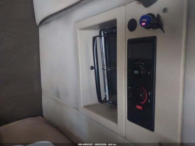 45983307 :رقم المزاد ، 4V4NC9TH1CN544487 vin ، 2012 Volvo Vn مزاد بيع