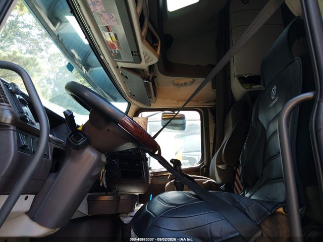 45983307 :رقم المزاد ، 4V4NC9TH1CN544487 vin ، 2012 Volvo Vn مزاد بيع