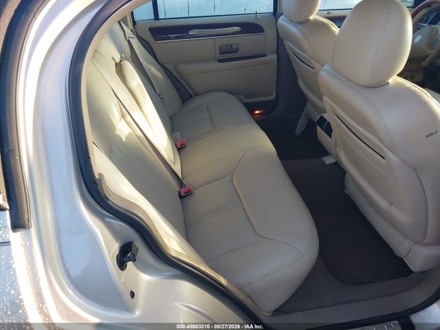 Aukcja sprzedaży 2003 Lincoln Town Car Cartier, vin: 1LNHM83W73Y630914, numer aukcji: 45983310