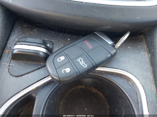 45983317 :رقم المزاد ، 1C3CCCAB7GN169004 vin ، 2016 Chrysler 200 Limited مزاد بيع