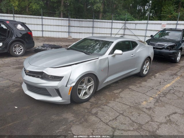 45983321 :رقم المزاد ، 1G1FB1RX9J0123042 vin ، 2018 Chevrolet Camaro 1lt مزاد بيع