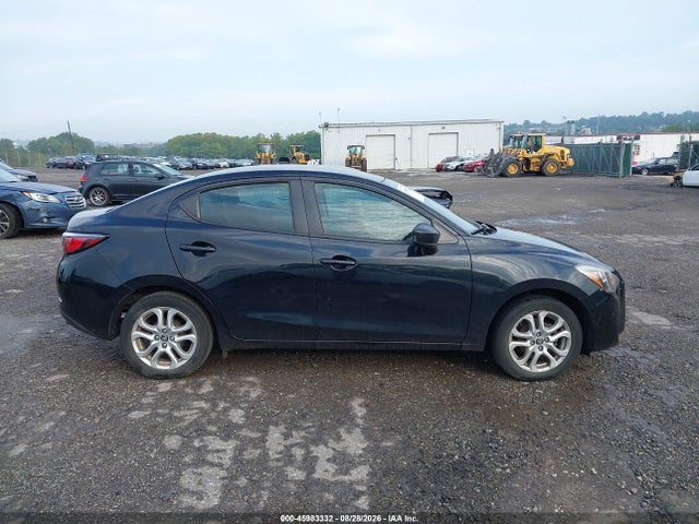 3MYDLBYV6JY314460 Toyota YARIS IA