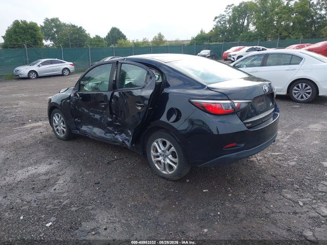 3MYDLBYV6JY314460 Toyota YARIS IA