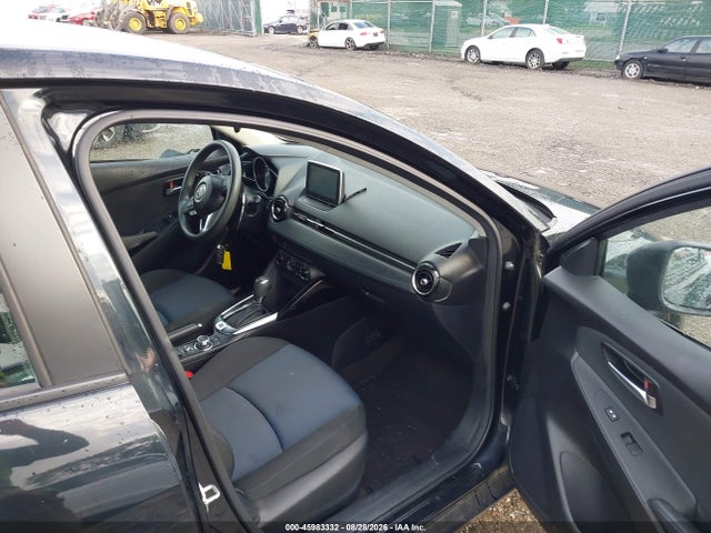 3MYDLBYV6JY314460 Toyota YARIS IA