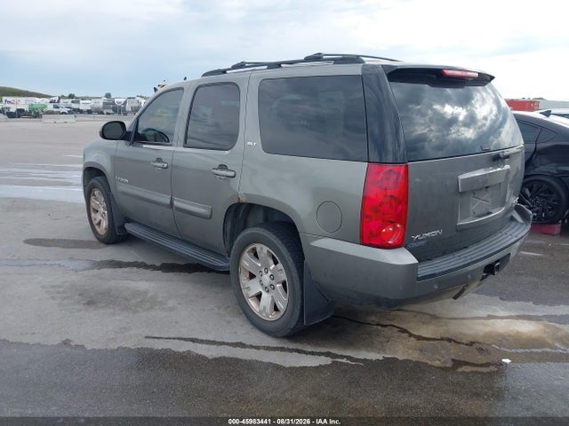 45983441 :رقم المزاد ، 1GKFK13017J131355 vin ، 2007 Gmc Yukon Slt مزاد بيع