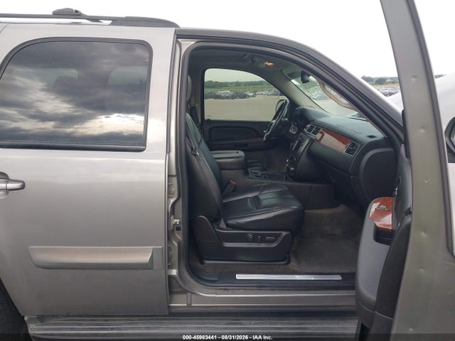 45983441 :رقم المزاد ، 1GKFK13017J131355 vin ، 2007 Gmc Yukon Slt مزاد بيع
