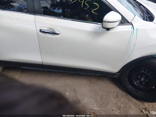 2017 Nissan Rogue S მანქანა იყიდება აუქციონზე, vin: 5N1AT2MVXHC812909, აუქციონის ნომერი: 45983452
