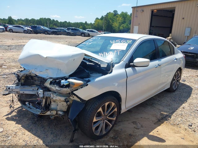 Продажа на аукционе авто 2015 Honda Accord Sport, vin: 1HGCR2F55FA114582, номер лота: 45983483