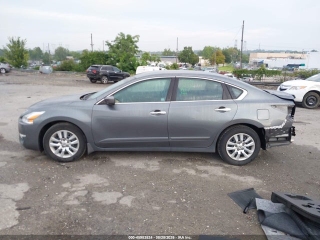 2015 Nissan Altima 2.5 S მანქანა იყიდება აუქციონზე, vin: 1N4AL3AP0FN370875, აუქციონის ნომერი: 45983524