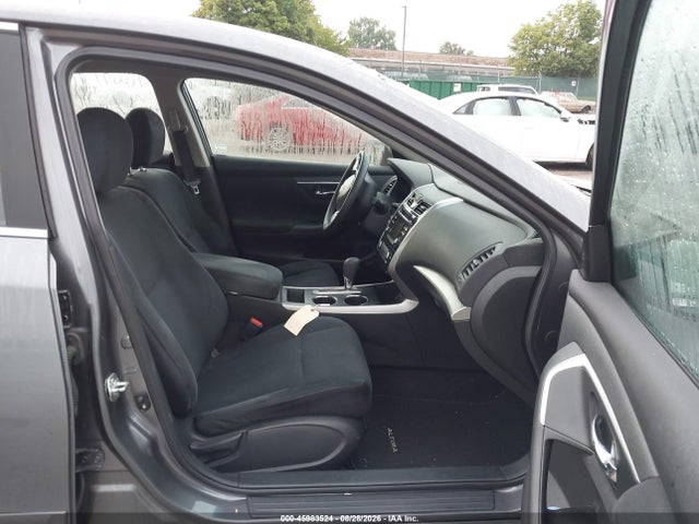 2015 Nissan Altima 2.5 S მანქანა იყიდება აუქციონზე, vin: 1N4AL3AP0FN370875, აუქციონის ნომერი: 45983524