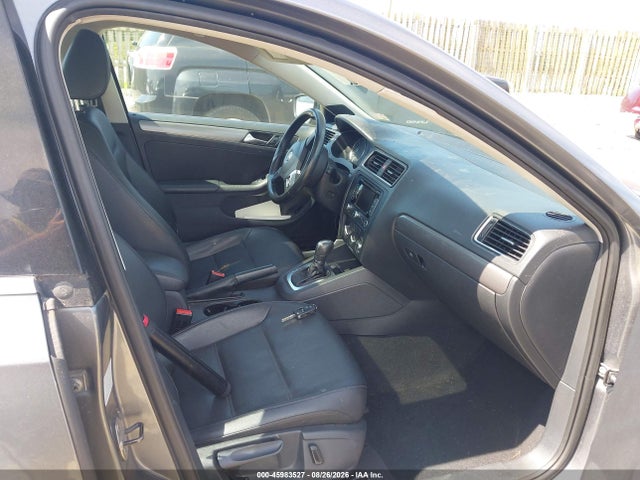 2013 Volkswagen Jetta 2.0l Tdi მანქანა იყიდება აუქციონზე, vin: 3VWLL7AJ8DM246671, აუქციონის ნომერი: 45983527